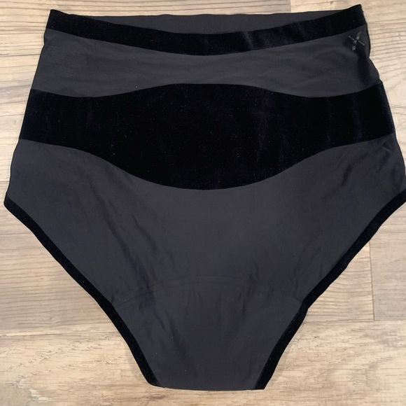 *New/Unworn* XL KNIX Corelove Leakproof Highrise - Picture 7 of 8